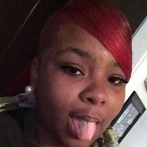 Meet your Posher, Khadijah